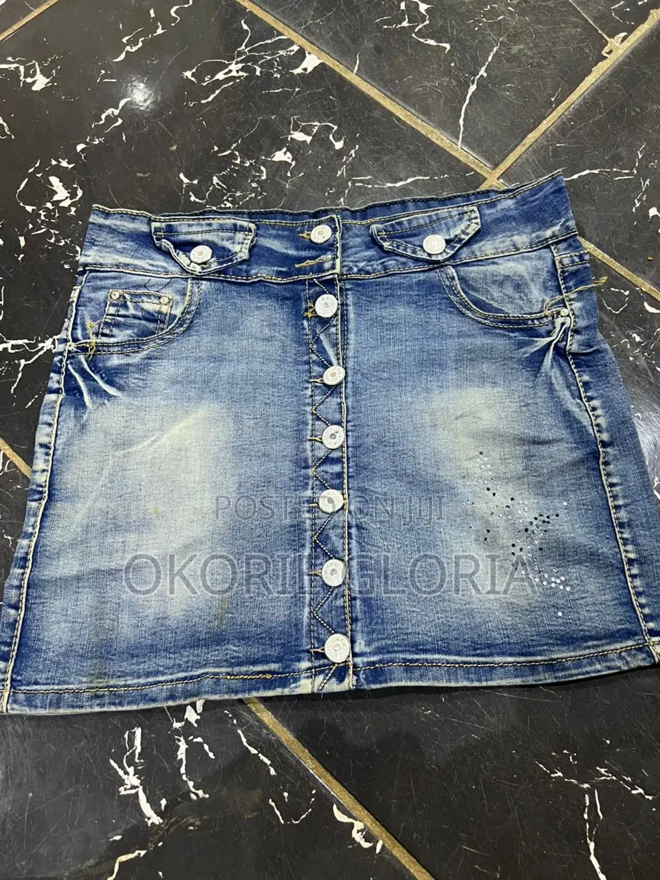 Bum Short And Gown