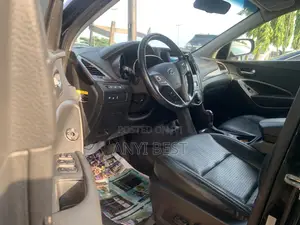Hyundai Santa Fe 2013 Black
