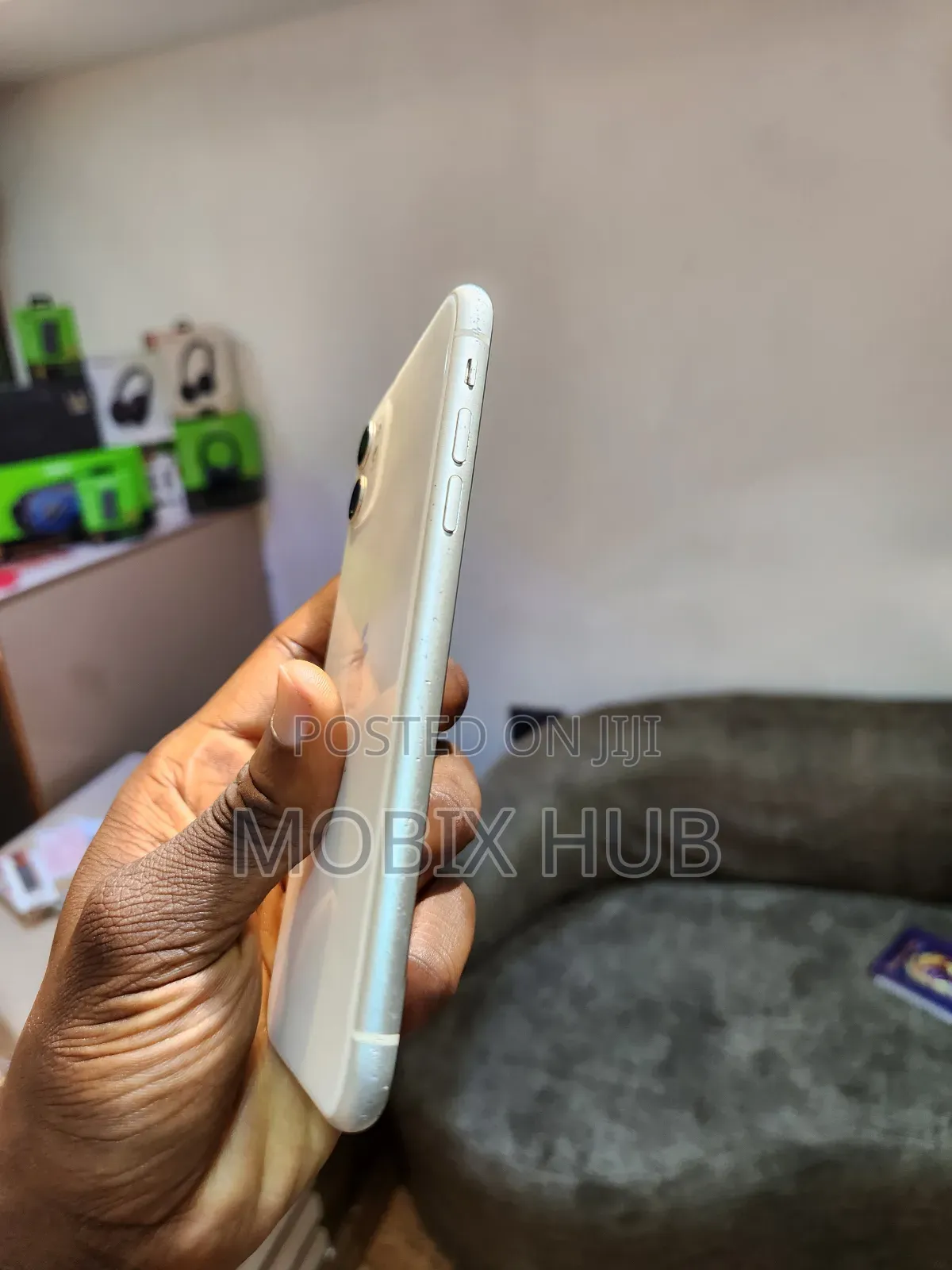 Apple iPhone 11 64 GB White