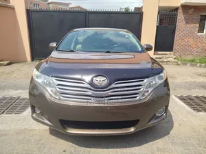 Toyota Venza V6 2012 Gold