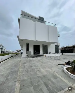 Furnished 5bdrm Duplex in Ikate for sale