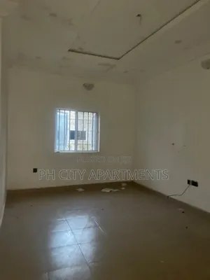 2bdrm Block of Flats in Port-Harcourt for rent
