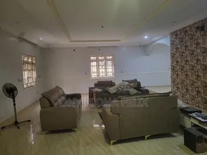 8bdrm Duplex in Guzape for rent