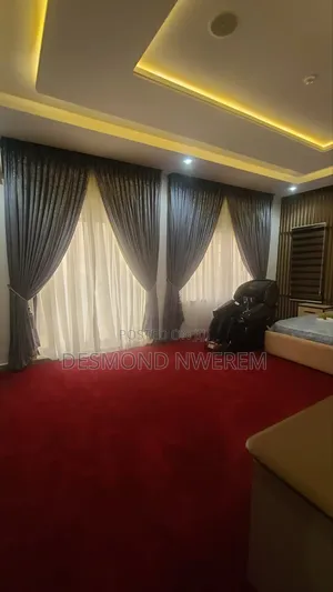 Wall to Wall Carpet