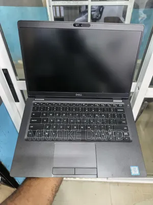 Laptop Dell Latitude 5300 8GB Intel Core I7 SSD 256GB