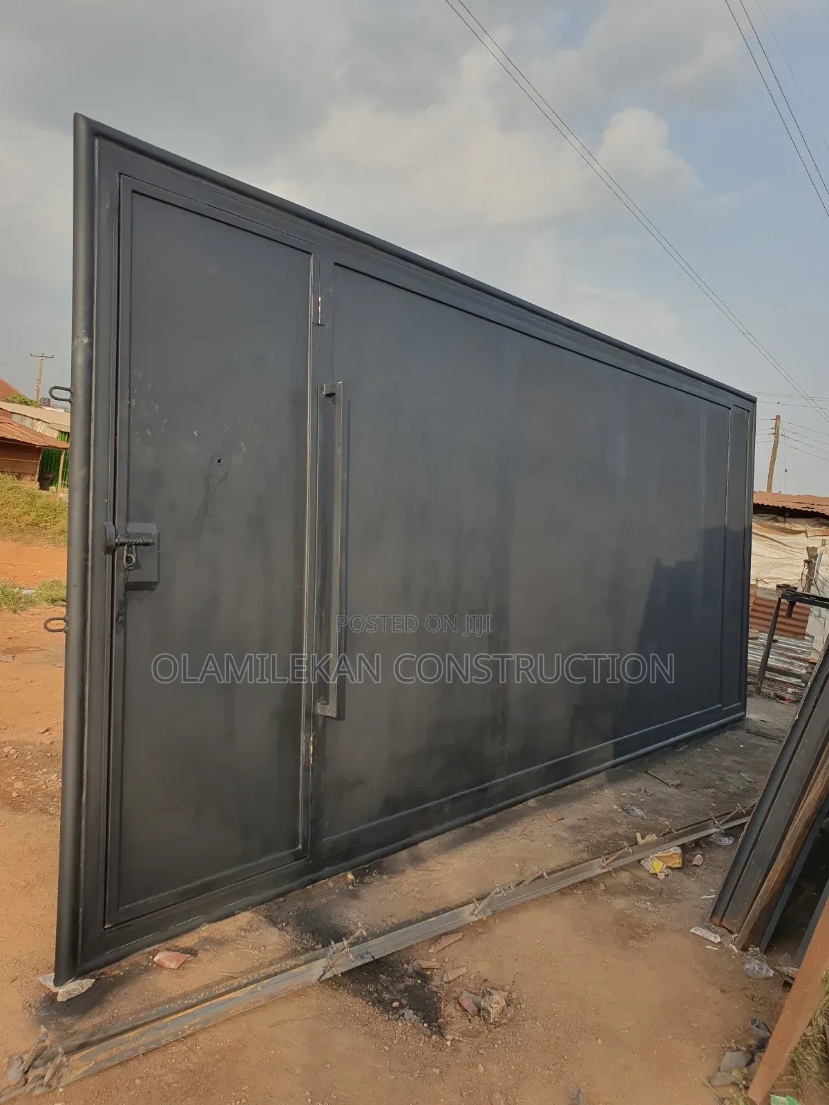 Luxury Strip Design Sliding Gate.