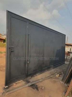 Luxury Strip Design Sliding Gate.