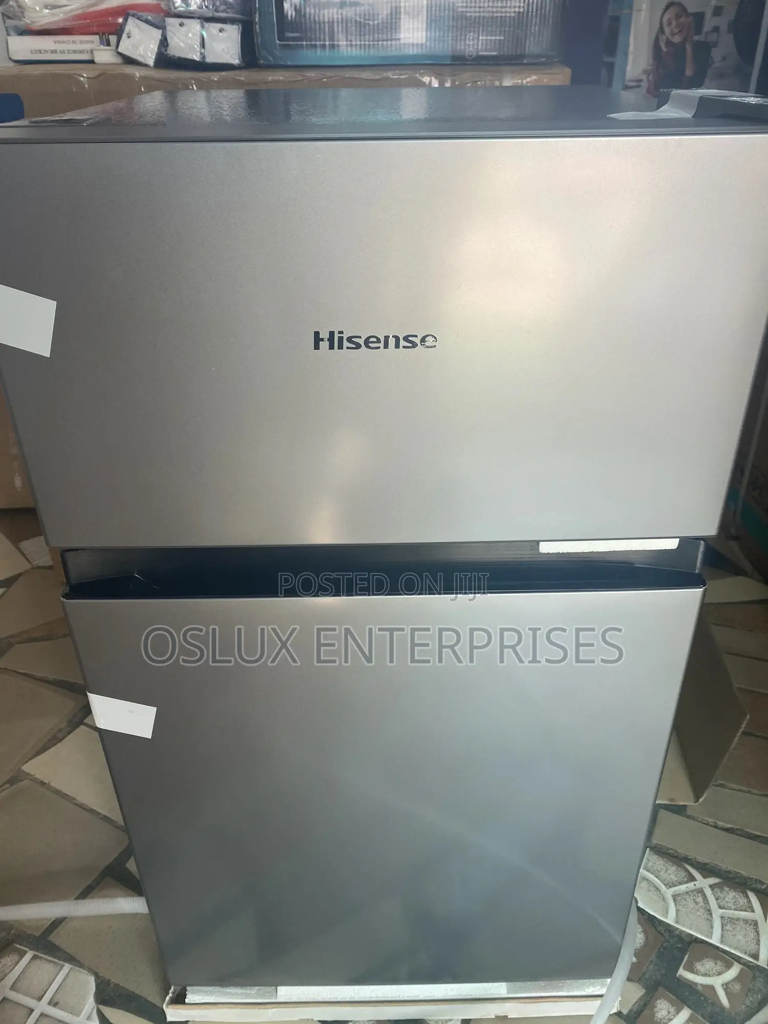 Hisense 87l Double Door Refrigerator (120dr)