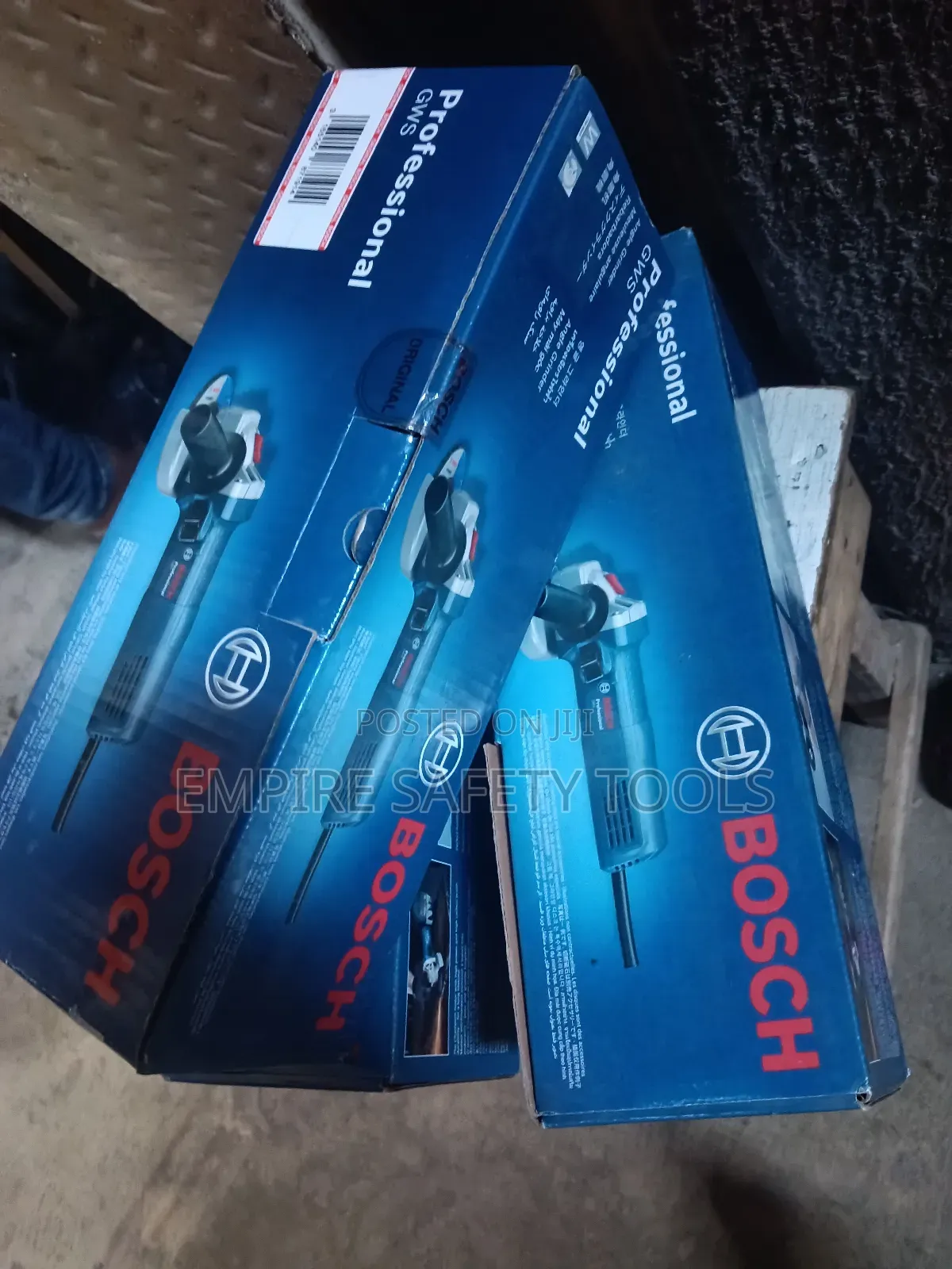 750w Bosch 41⁄2 Grinder