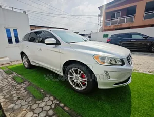 Volvo XC60 T5 FWD 2015 Silver