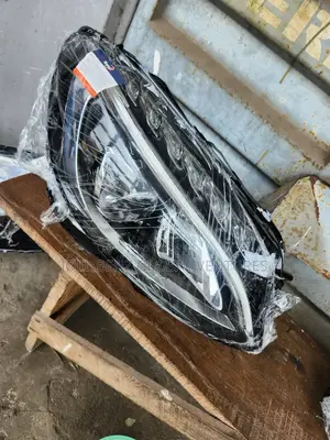 C300 2016 Left Side Headlight