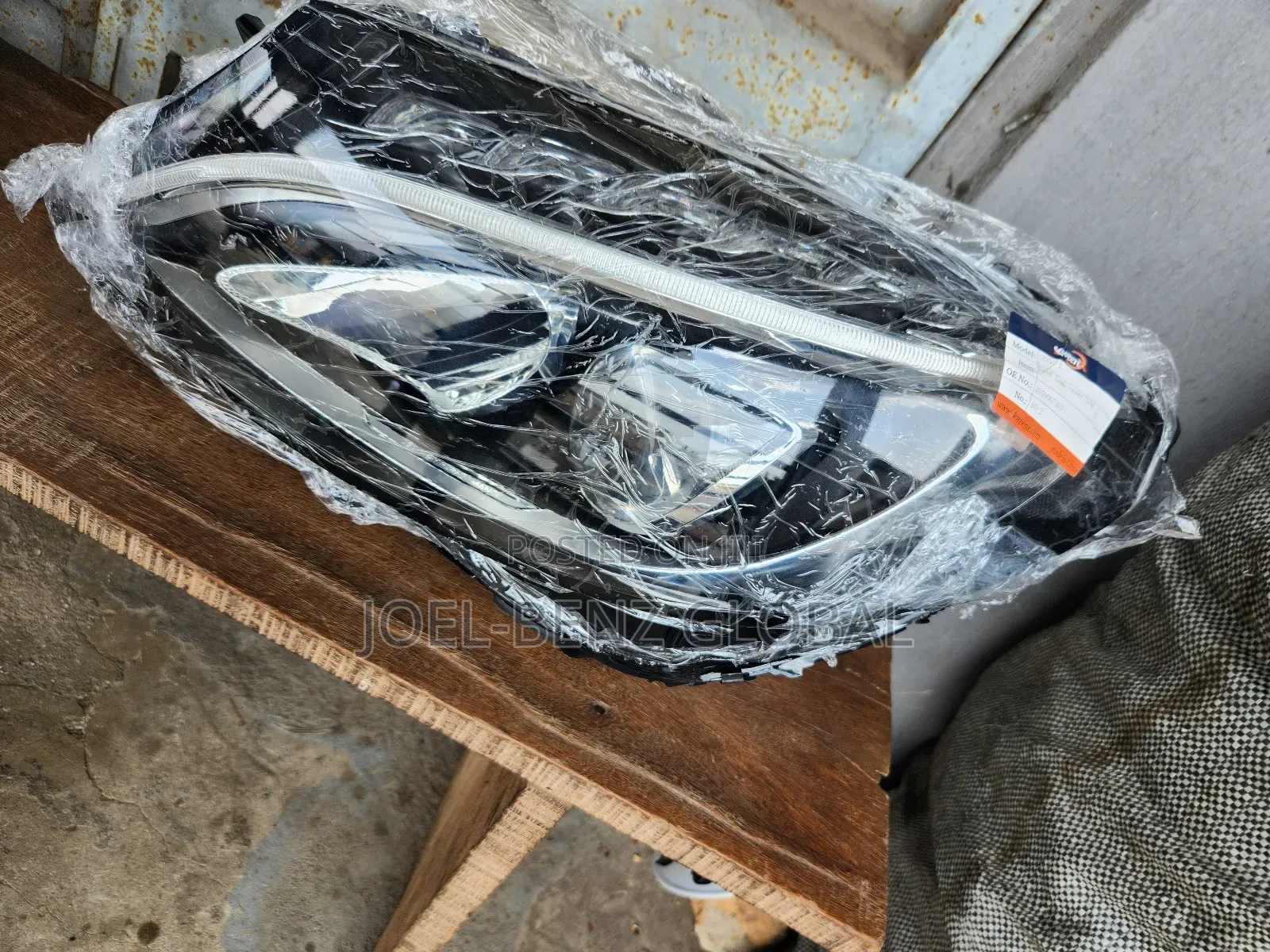 C300 2016 Right Side Headlight