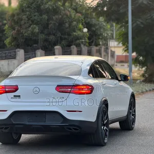 Mercedes-Benz GLC-Class 2019 White