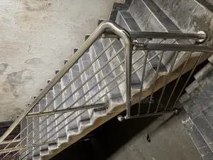 Classic Staircase Rail And Bankonly