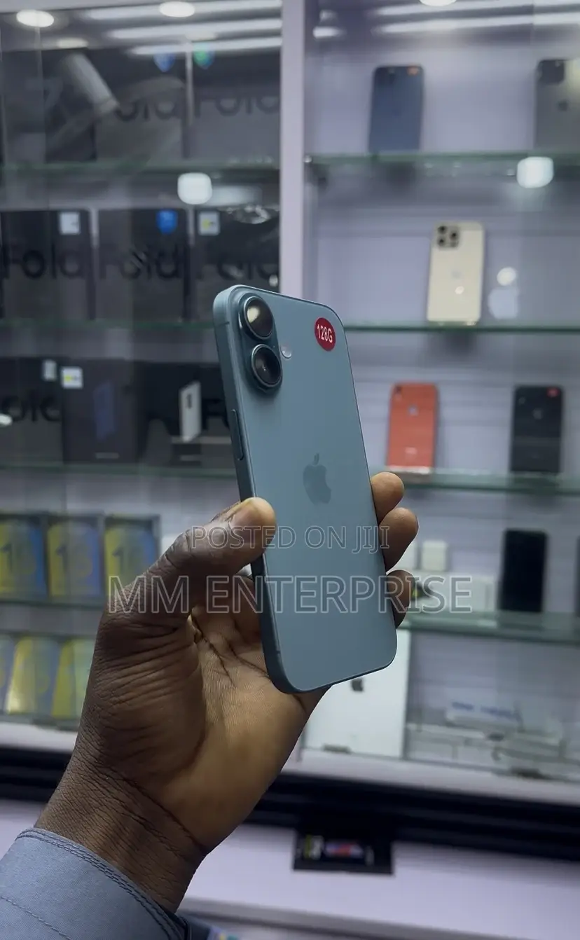 Apple iPhone 16 128 GB Green