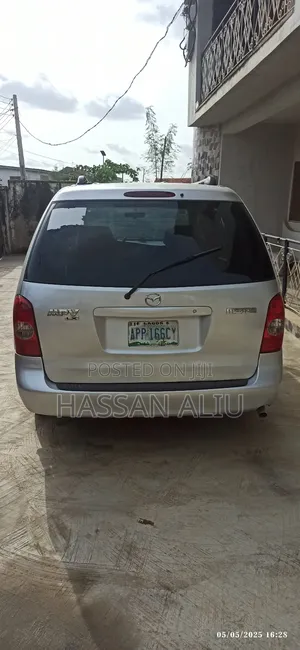 Mazda MPV 2004 Silver