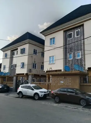2bdrm Block of Flats in Ago Palace for sale
