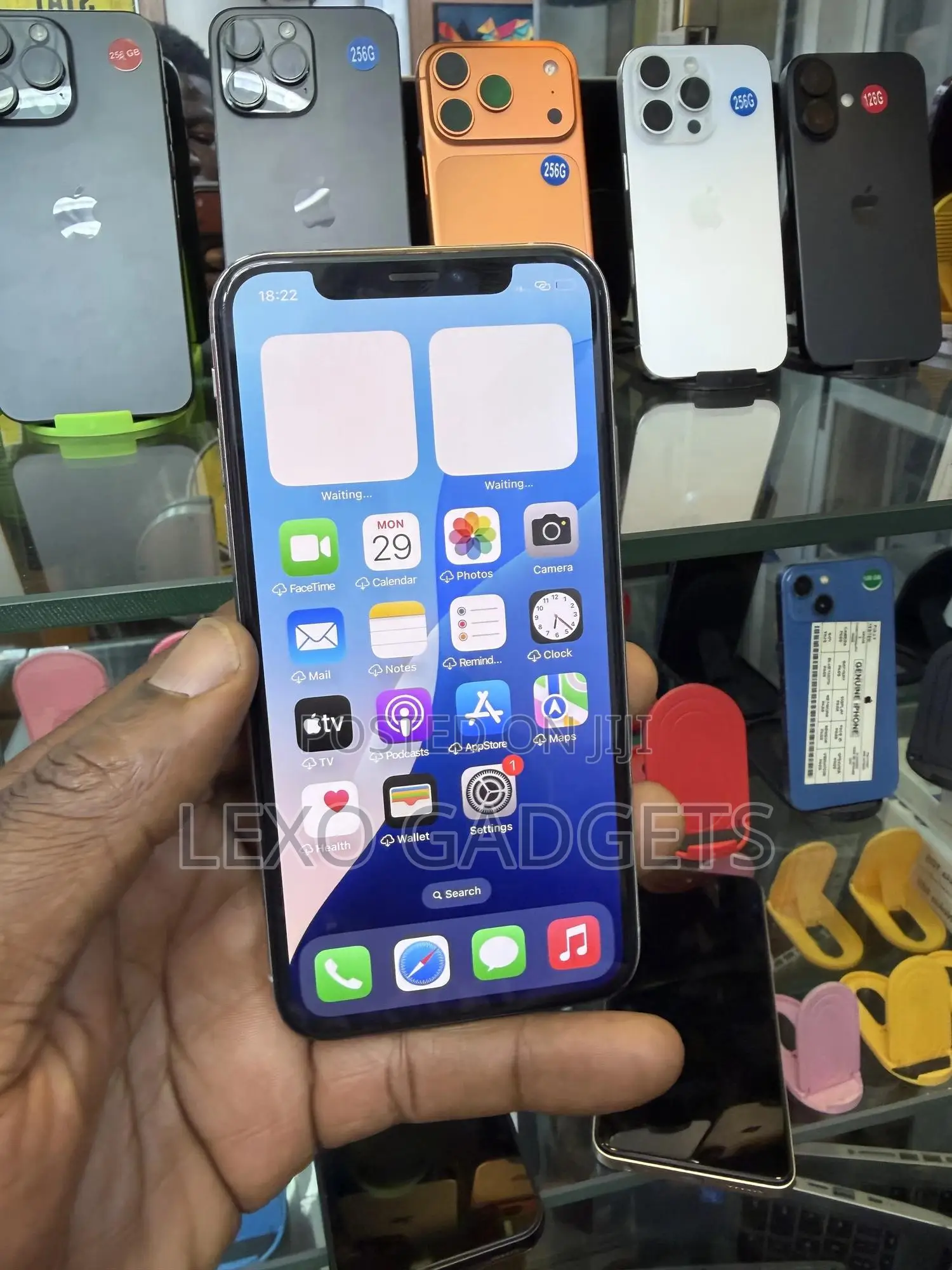 Apple iPhone XS 64 GB White