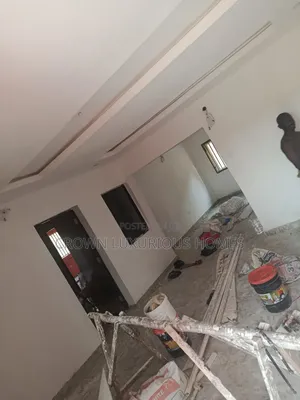 3bdrm Block of Flats in Soyanwo Estate, New for rent