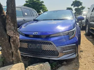 Toyota Corolla SE 2020 Blue