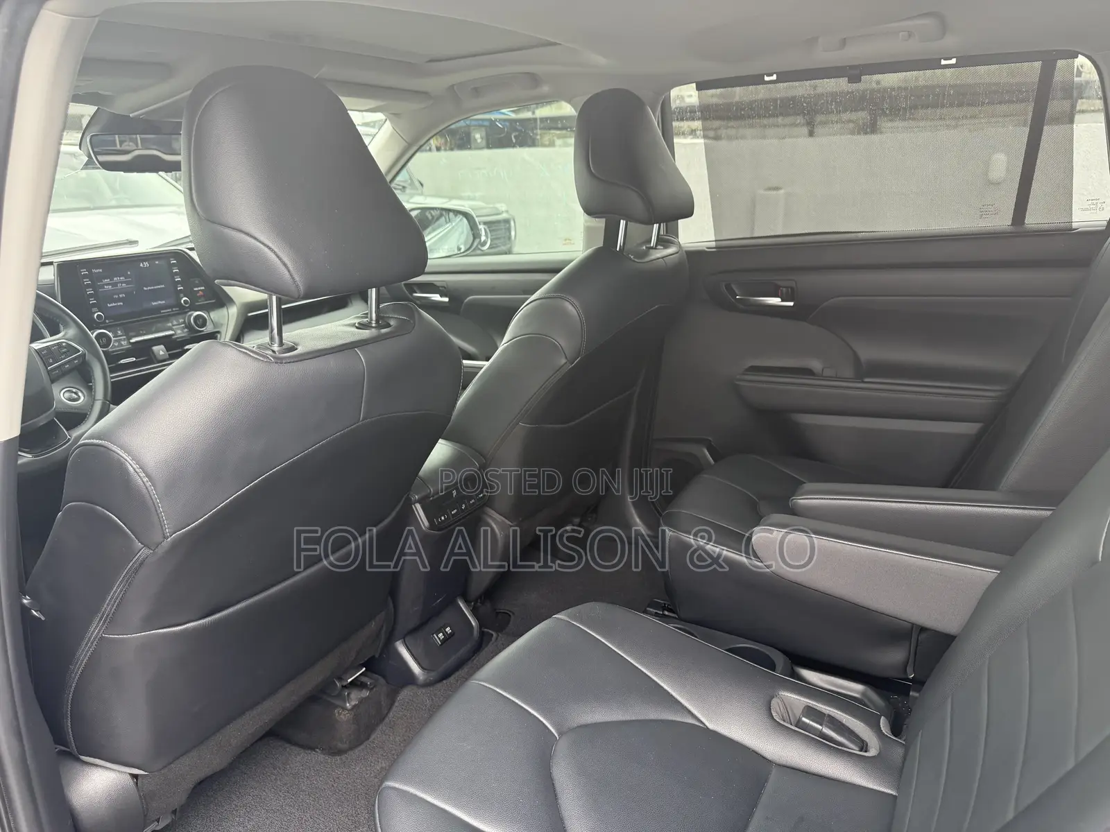 Toyota Highlander XLE 2021 Silver