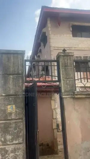 Furnished 3bdrm Block of Flats in Toll Gate, Ota for sale