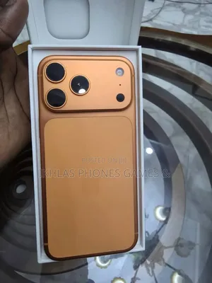 New Apple iPhone 17 Pro Max 256 GB Orange