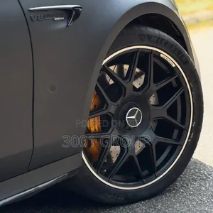 Mercedes-Benz E63 2022 Black