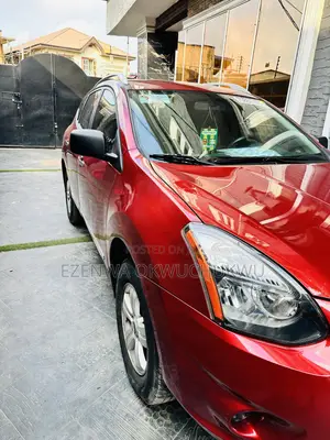 Nissan Rogue 2015 Red