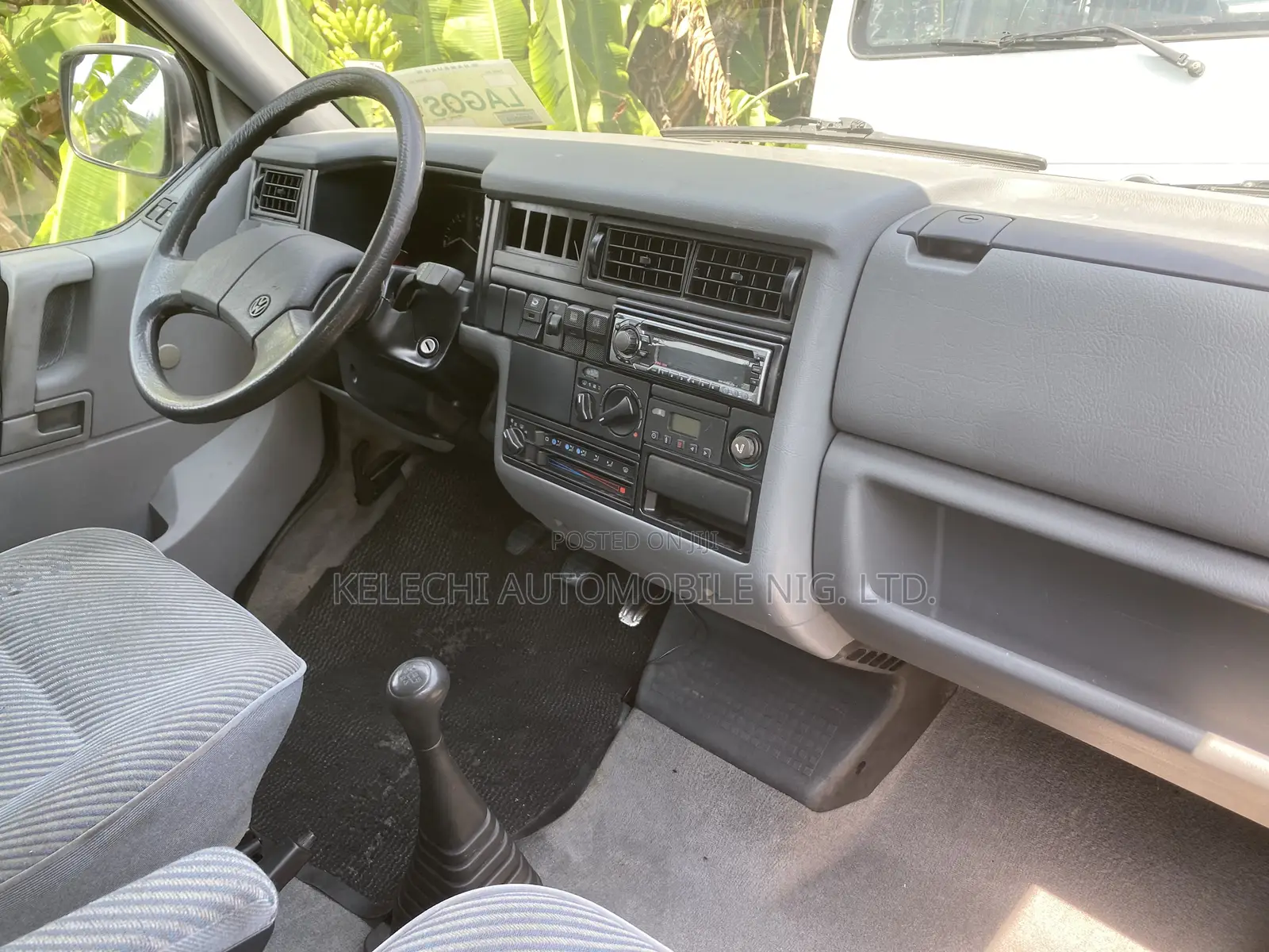 Volkswagen Transporter 2005 Blue
