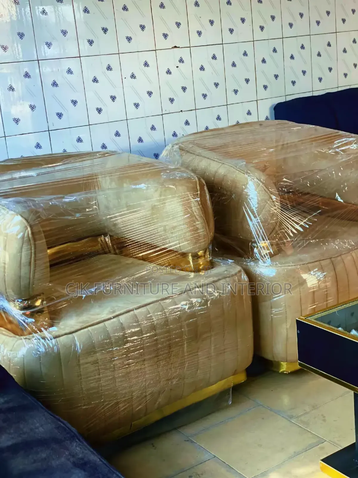 Full Set of Sofa.