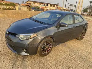 Toyota Corolla LE 4dr Sedan (1.8L 4cyl CVT) 2016 Gray