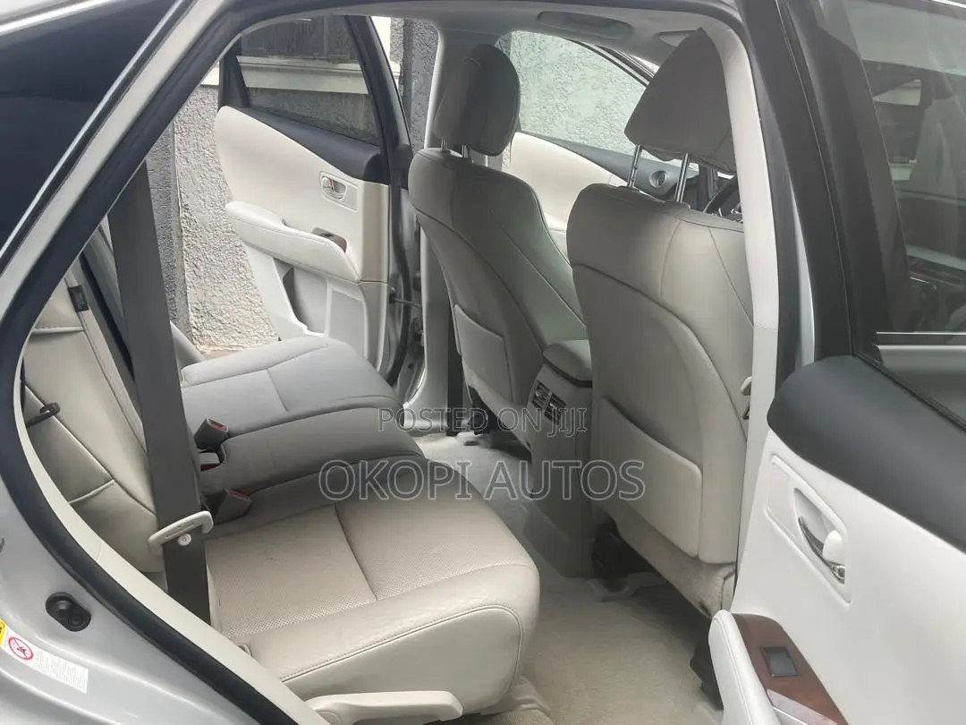 Lexus RX 2011 Silver
