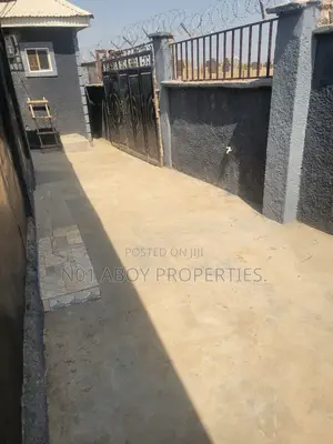 1bdrm Bedsitter in Kubwa for rent