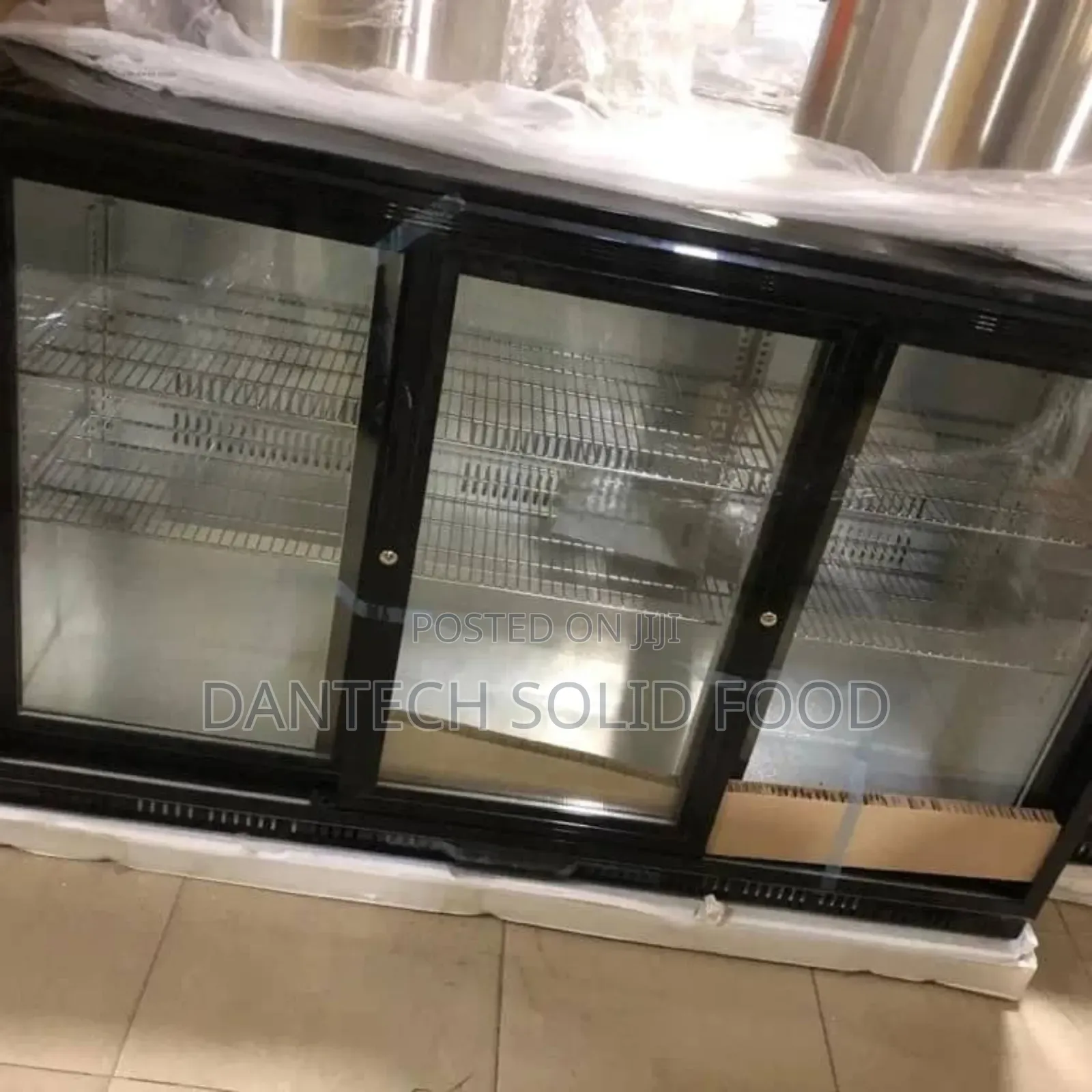 3 Doors Under Counter Chiller