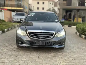 Mercedes-Benz E350 Base 4dr Sedan RWD (3.5L 6cyl 7A) 2014 Gray