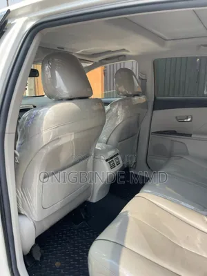 Toyota Venza XLE 4dr Wagon (2.7L 4cyl 6A) 2014 White