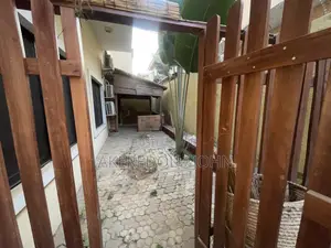 4bdrm Townhouse / Terrace in Wuse 2 for rent