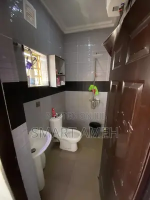 2bdrm Block of Flats in Rockville Estate, Dawaki for rent
