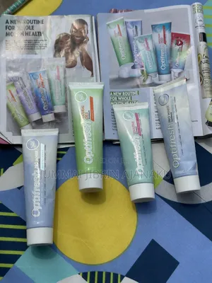 Optifresh Sensitive,Prowhite,Natural Oils Maximum Fresh Toothpaste