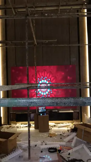 Best Vibes With Led Screen