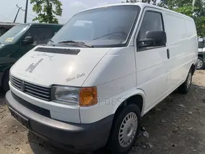 Volkswagen Transporter 2000 White