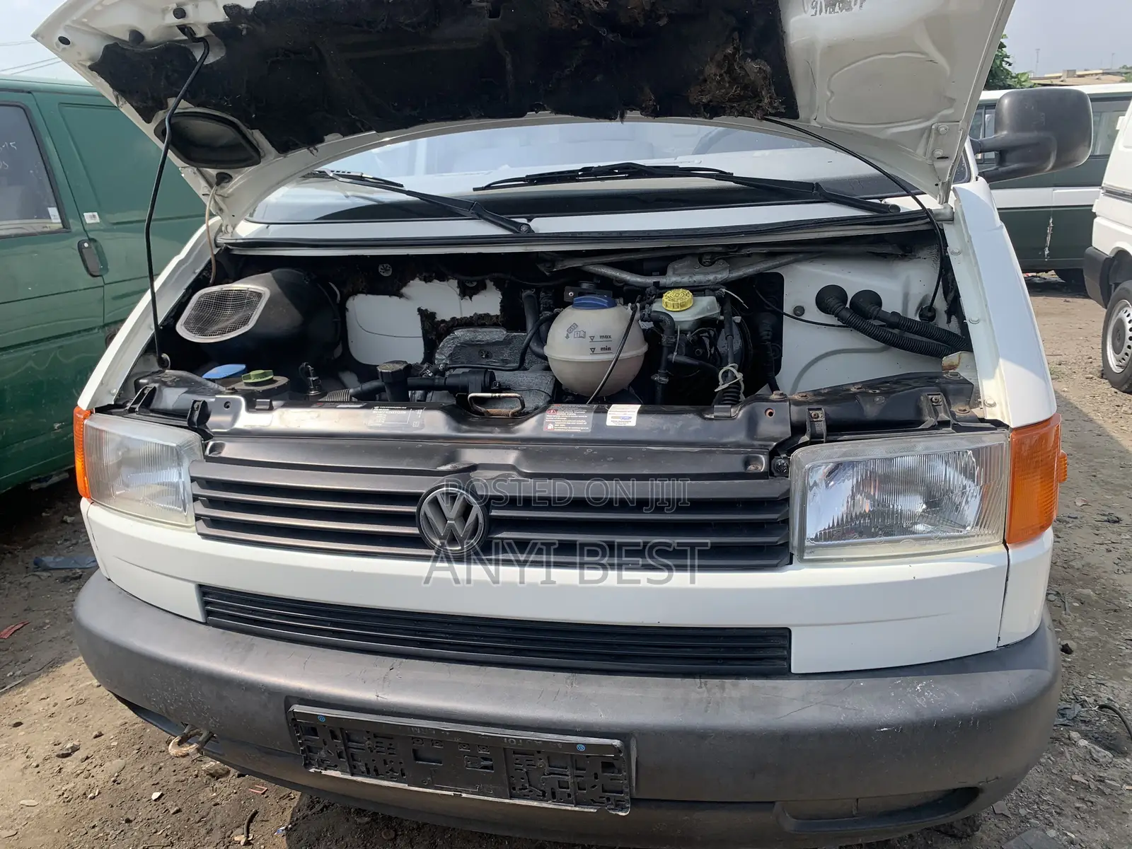 Volkswagen Transporter 2000 White