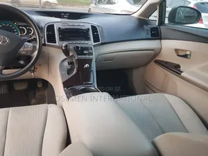 Toyota Venza AWD 2012 Gray