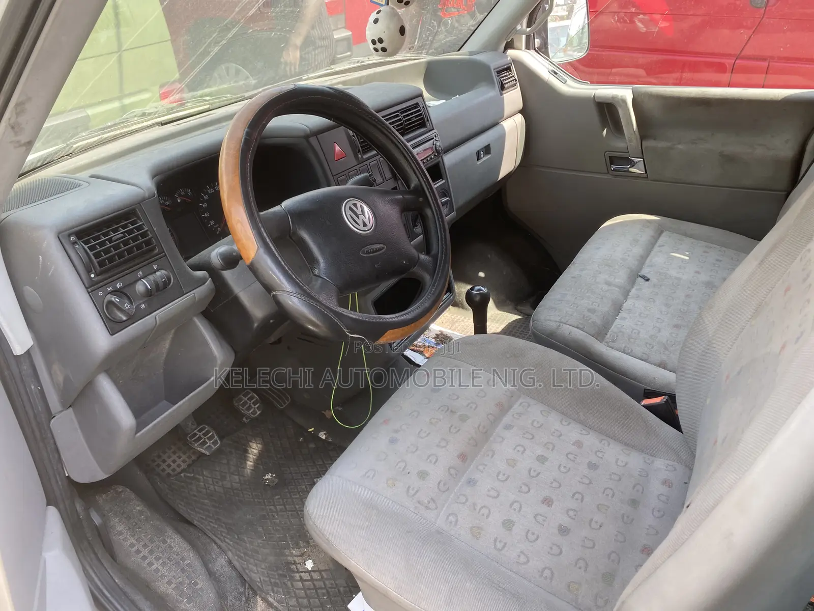 Volkswagen Transporter 2005 White
