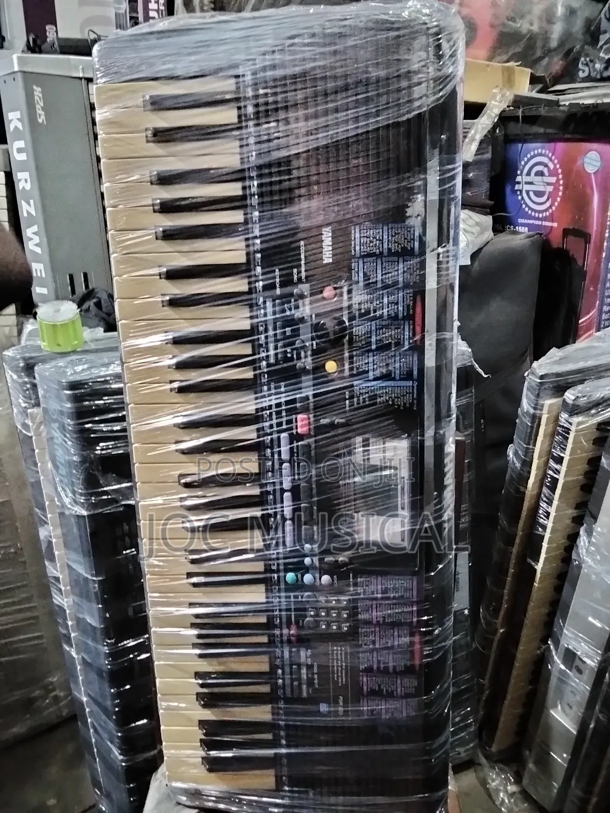 Yamaha Keyboard PSR 220