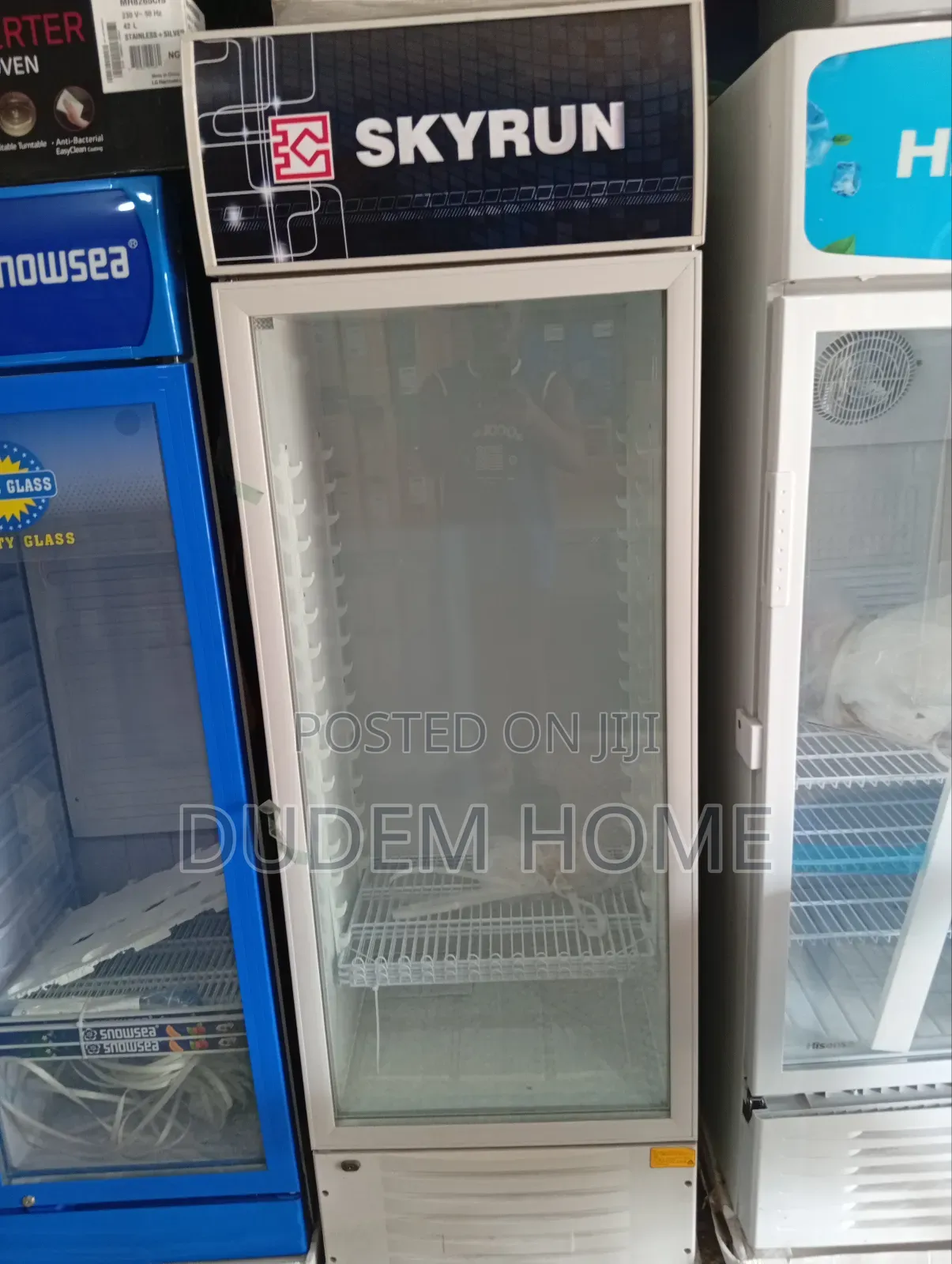 Skyrun Upright Cooler Chiller