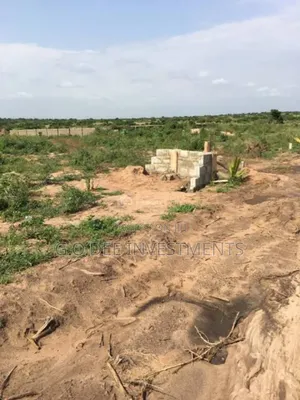 Land Fir Sale at Giveaway Ago-Palace Way