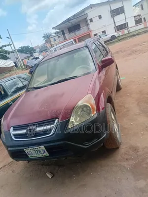 Honda CR-V 2004 Red