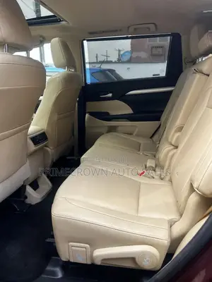 Toyota Highlander XLE 4dr SUV AWD (3.5L 6cyl 6A) 2015 Burgundy
